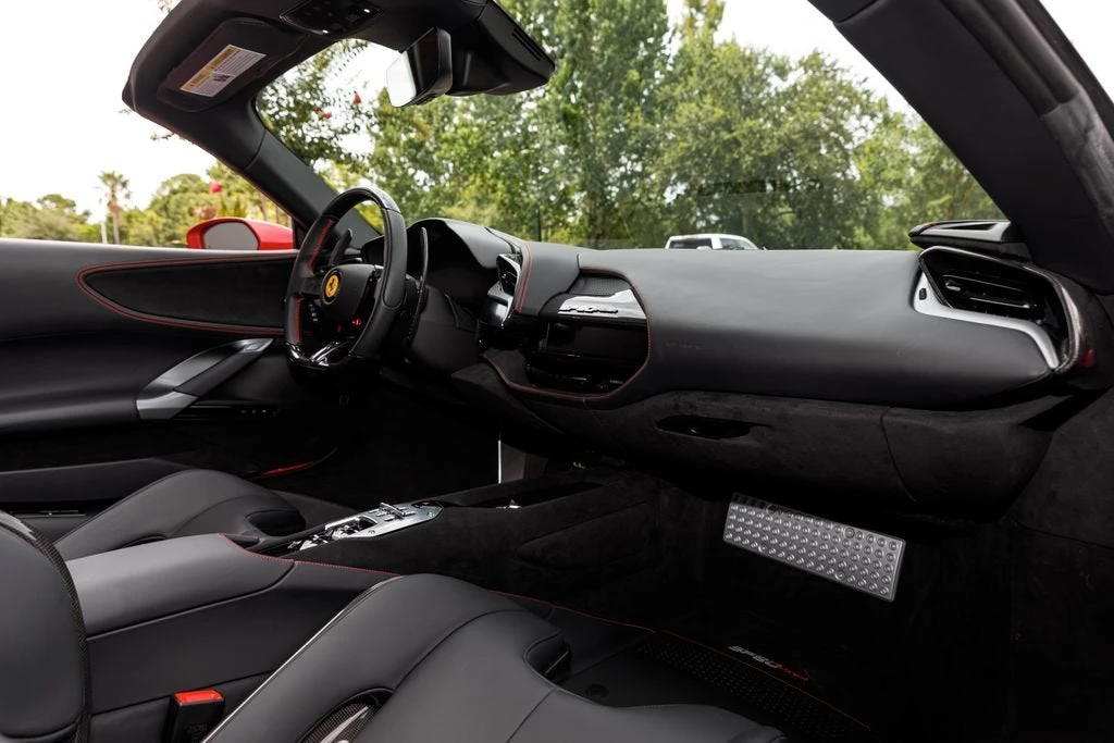 2025 Ferrari SF90 Spider - Image 14 of 31