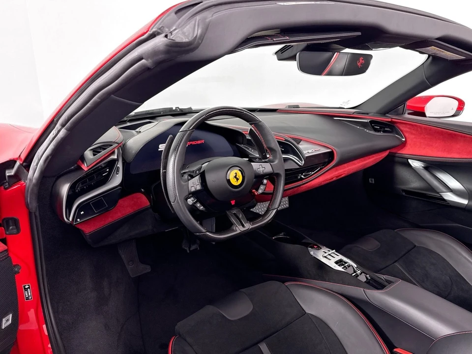 2025 Ferrari SF90 XX Spider - Image 9 of 31