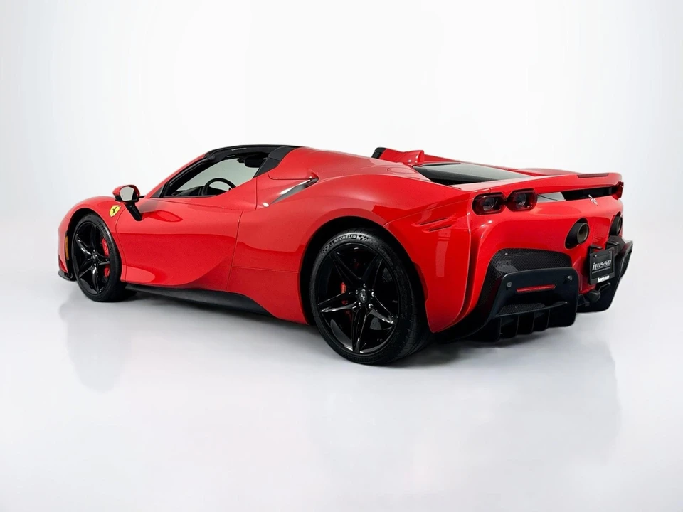 2025 Ferrari SF90 XX Spider - Image 7 of 31