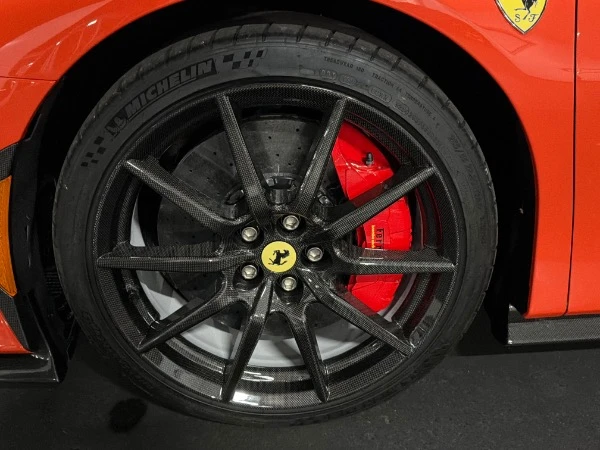 2025 Ferrari SF90 XX Stradale - Image 10 of 10