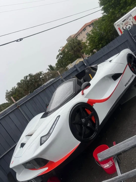 2025 Ferrari Replica - Image 2 of 2
