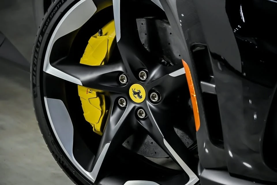 2025 Ferrari Purosangue - Image 4 of 20