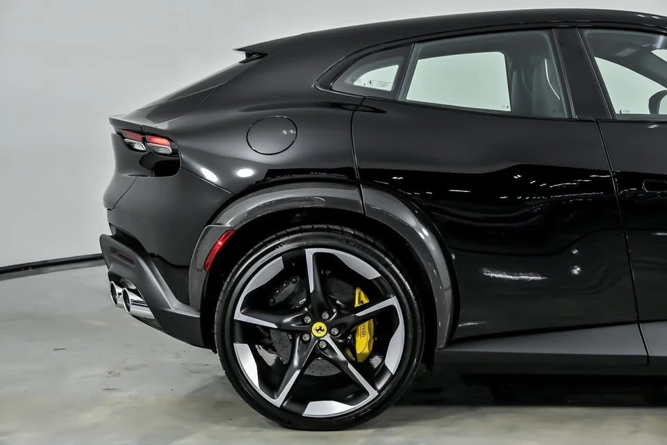 2025 Ferrari Purosangue - Image 14 of 20