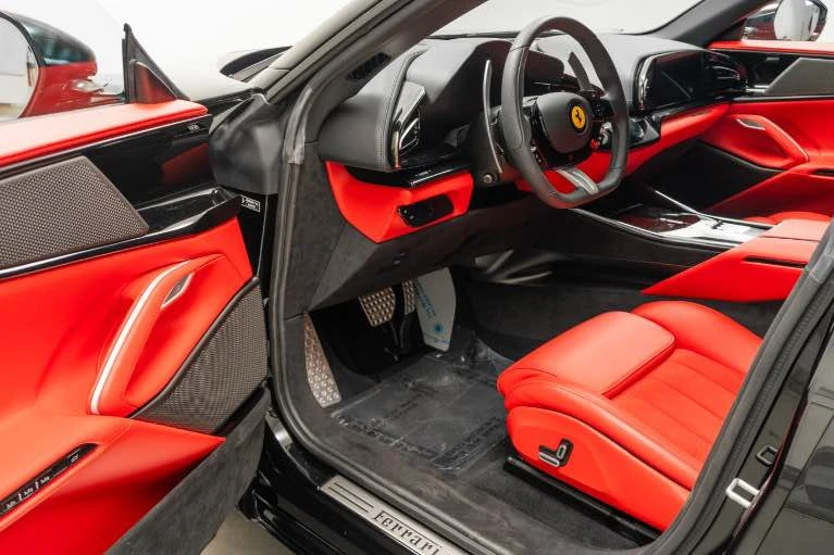 2025 Ferrari Purosangue - Image 11 of 15