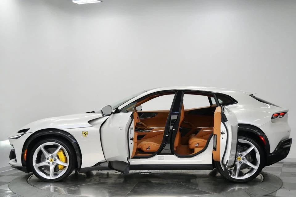 2025 Ferrari Purosangue - Image 5 of 16