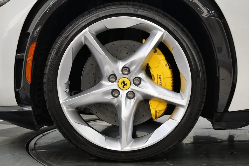 2025 Ferrari Purosangue - Image 7 of 16