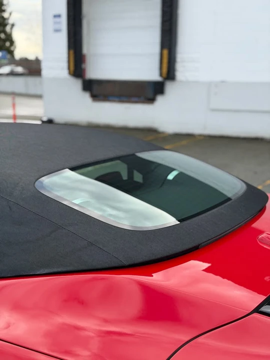 2025 Ferrari Roma Spider - Image 8 of 18