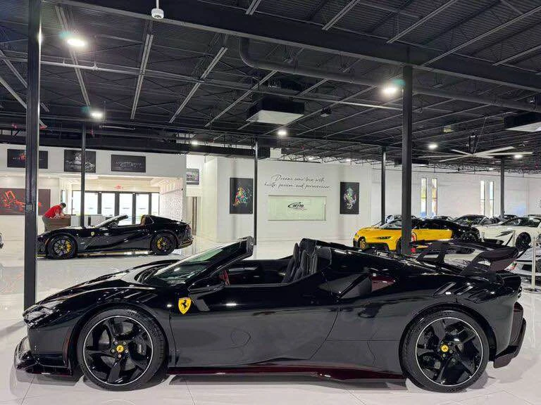 2025 Ferrari SF90 Spider - Image 4 of 18