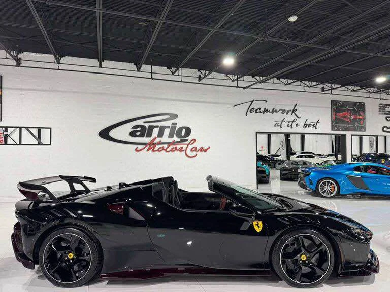 2025 Ferrari SF90 Spider - Image 8 of 18