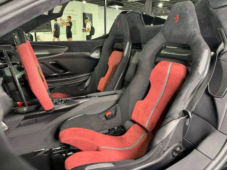 2025 Ferrari SF90 Spider - Image 10 of 18