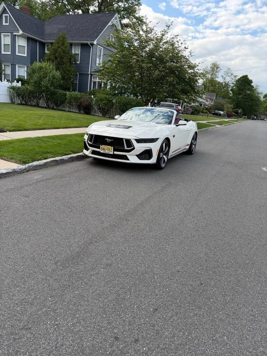 2025 Ford S650 Mustang GT - Image 2 of 24
