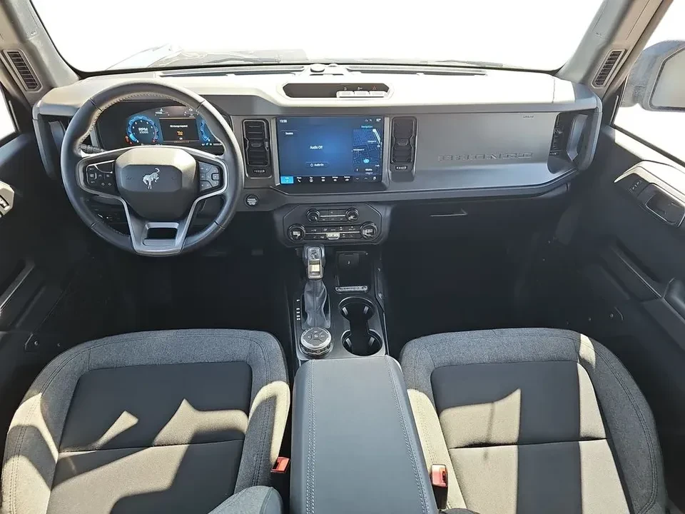 2025 Ford Bronco 6th Gen - Image 6 of 8