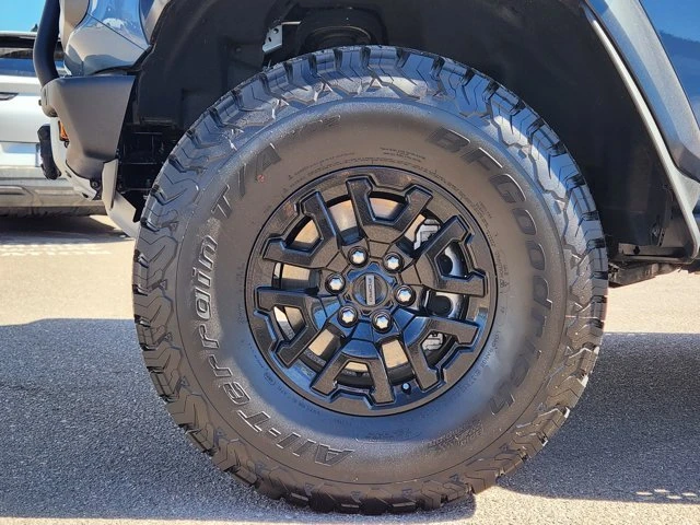 2025 Ford Bronco Raptor 6th Gen - Image 15 of 20