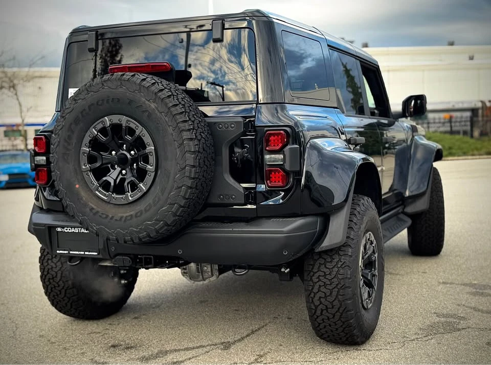 2025 Ford Bronco 6th Gen - Image 7 of 18