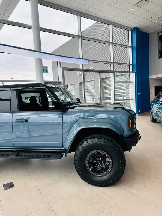 2025 Ford Bronco 6th Gen - Image 3 of 11