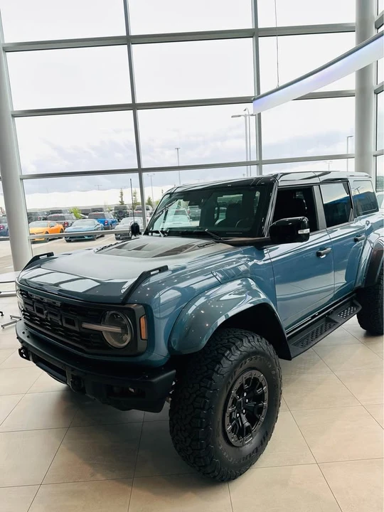 2025 Ford Bronco 6th Gen - Image 11 of 11
