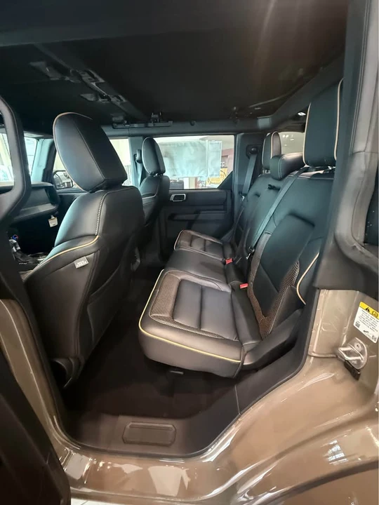 2025 Ford Bronco 6th Gen - Image 9 of 9