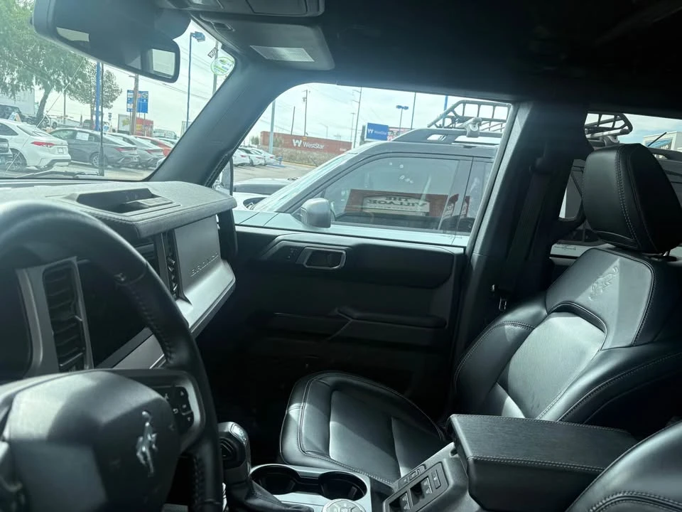 2025 Ford Bronco 6th Gen - Image 3 of 4