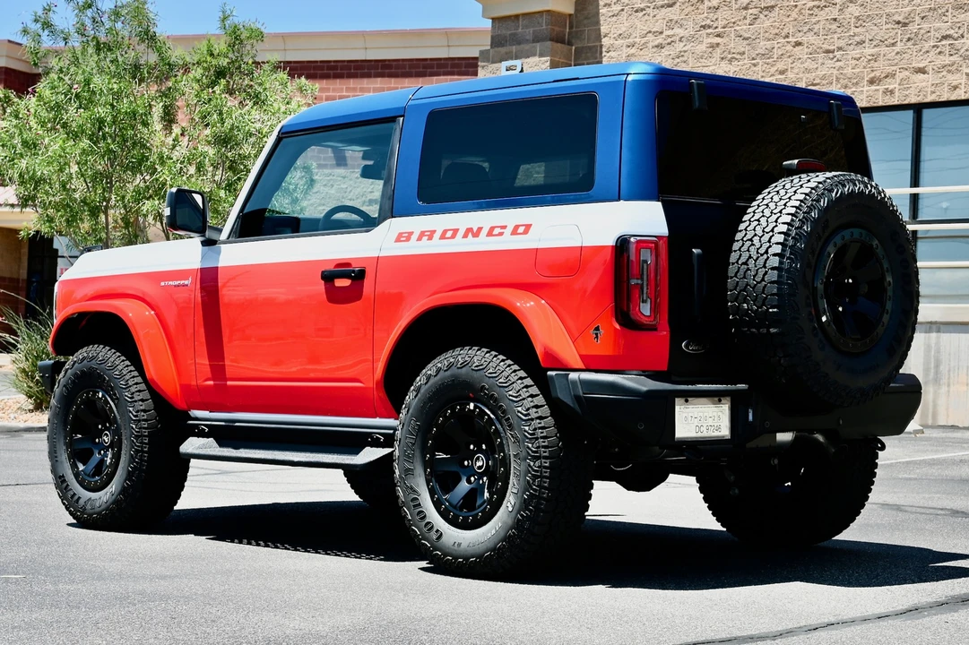 2025 Ford Bronco 6th Gen - Image 3 of 22