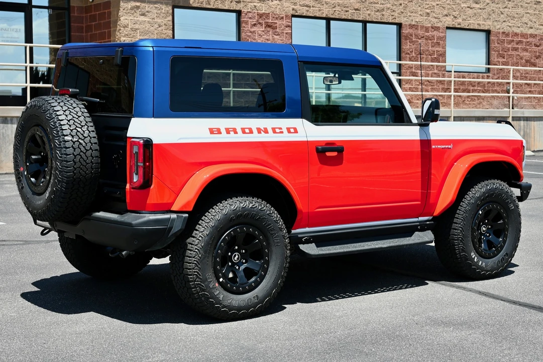 2025 Ford Bronco 6th Gen - Image 4 of 22