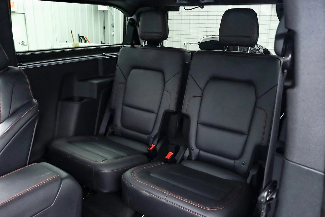 2025 Ford Bronco 6th Gen - Image 19 of 22