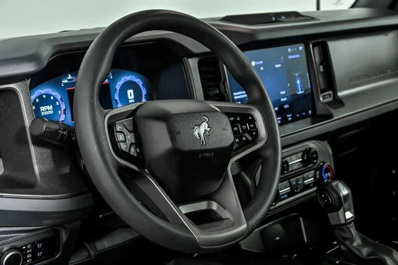 2025 Ford Bronco 6th Gen - Image 18 of 28