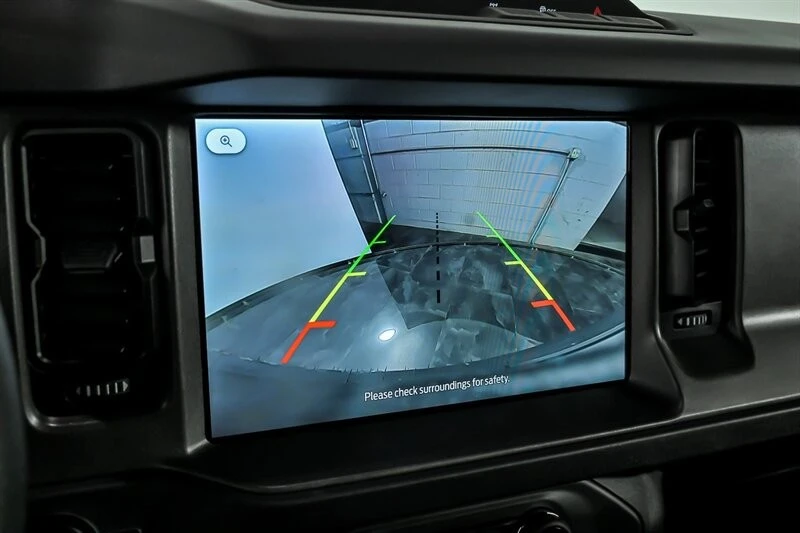 2025 Ford Bronco 6th Gen - Image 24 of 28