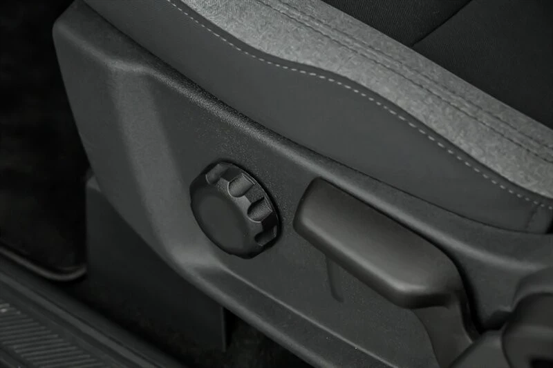 2025 Ford Bronco 6th Gen - Image 19 of 28