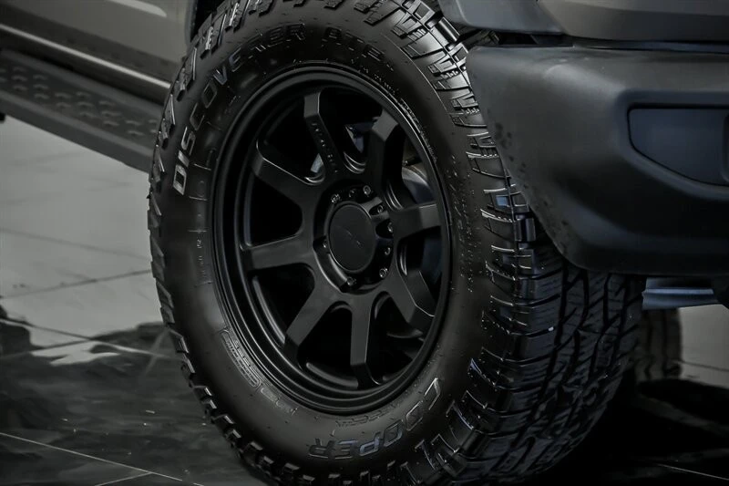 2025 Ford Bronco 6th Gen - Image 3 of 28