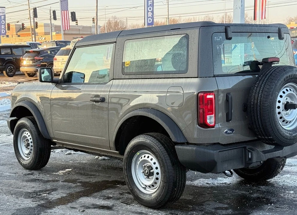 2025 Ford Bronco 6th Gen - Image 3 of 21