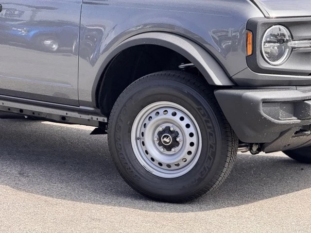 2025 Ford Bronco 6th Gen - Image 4 of 12