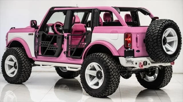 2025 Ford Bronco 6th Gen - Image 3 of 21