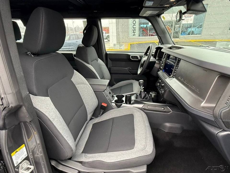 2025 Ford Bronco 6th Gen - Image 21 of 21