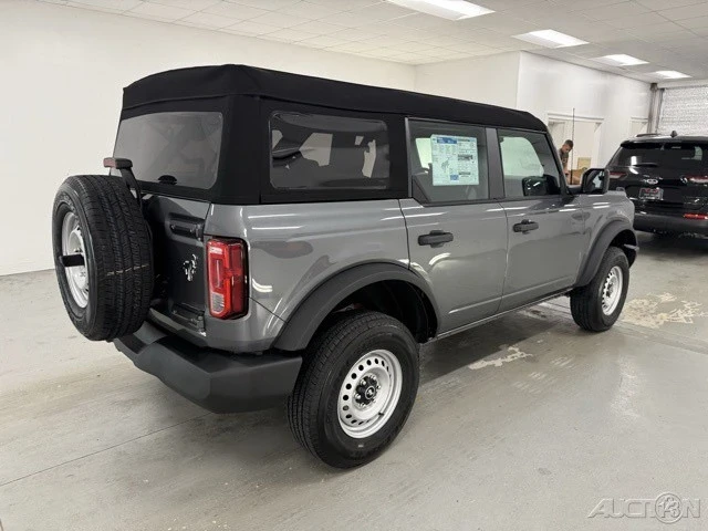 2025 Ford Bronco 6th Gen - Image 5 of 12