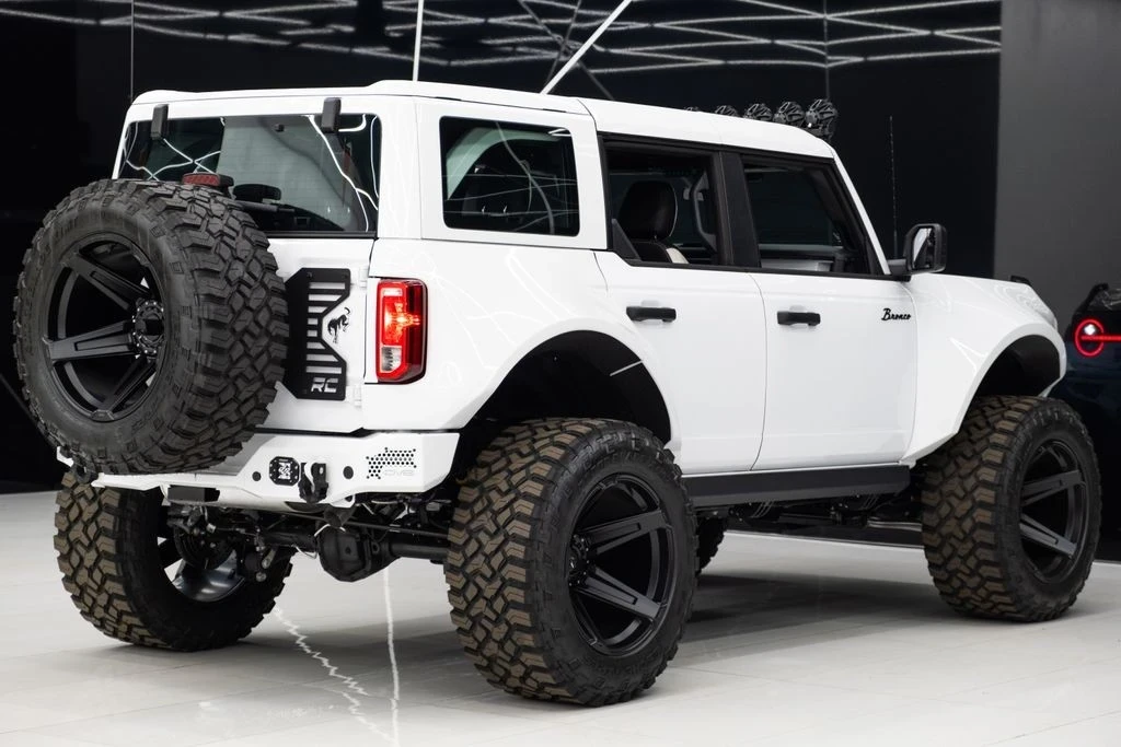 2025 Ford Bronco 6th Gen - Image 11 of 21