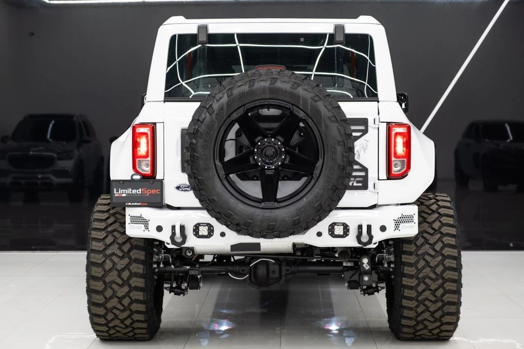 2025 Ford Bronco 6th Gen - Image 10 of 21