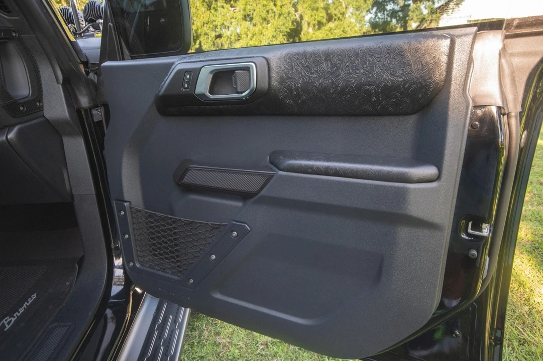 2025 Ford Bronco 6th Gen - Image 6 of 20