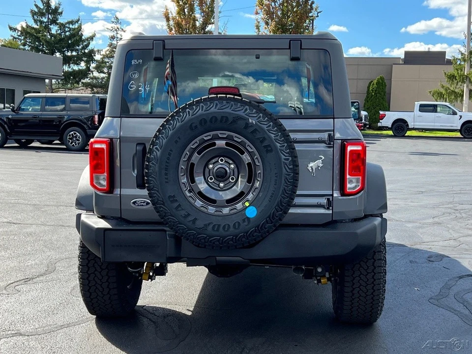 2025 Ford Bronco 6th Gen - Image 5 of 12