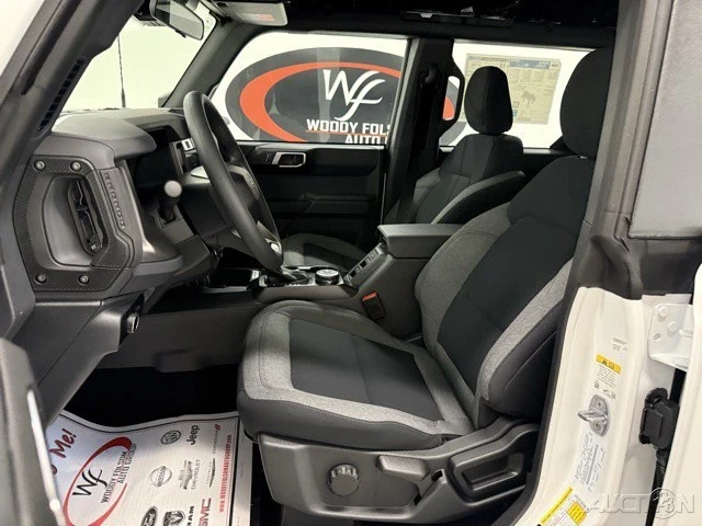 2025 Ford Bronco 6th Gen - Image 9 of 12