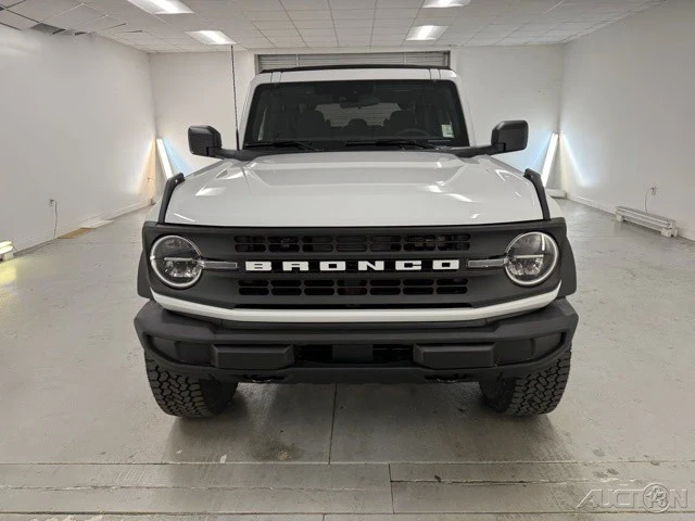 2025 Ford Bronco 6th Gen - Image 2 of 12