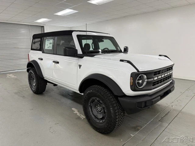 2025 Ford Bronco 6th Gen - Image 3 of 12