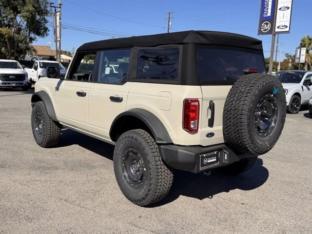 2025 Ford Bronco 6th Gen - Image 10 of 12