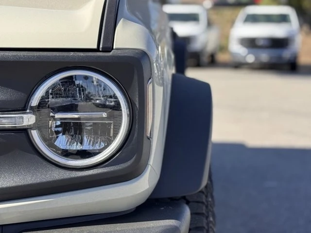 2025 Ford Bronco 6th Gen - Image 8 of 12