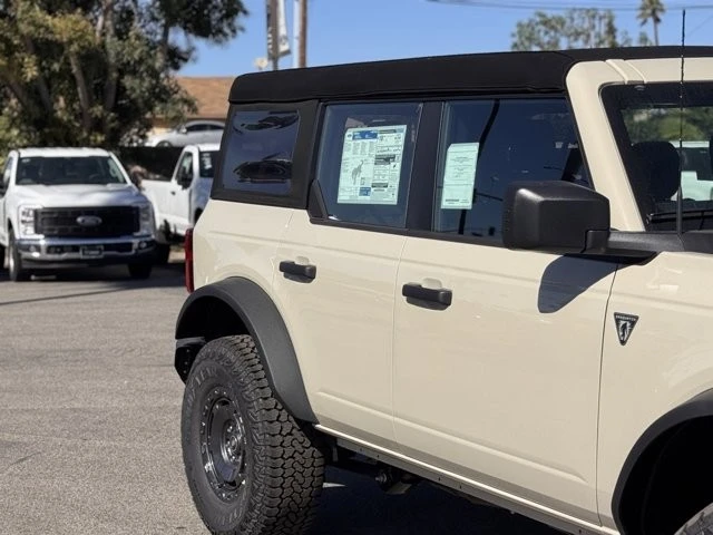 2025 Ford Bronco 6th Gen - Image 5 of 12