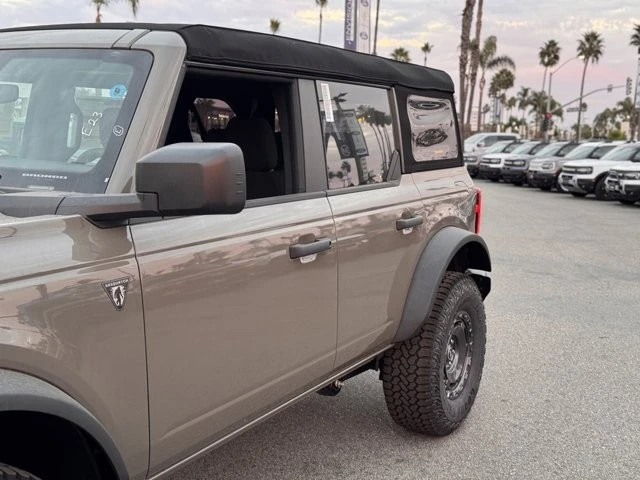 2025 Ford Bronco 6th Gen - Image 9 of 12