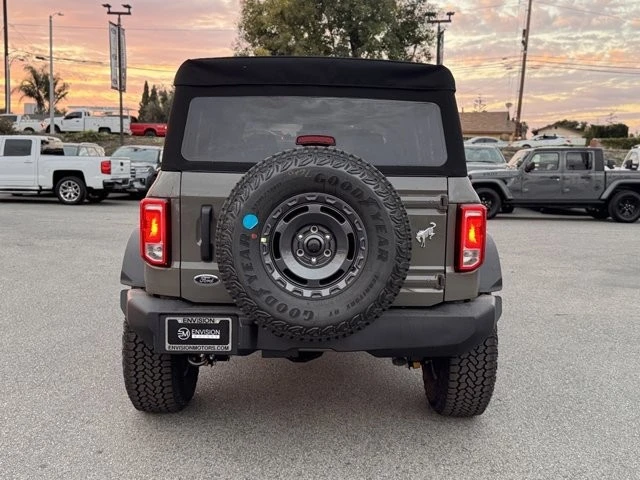 2025 Ford Bronco 6th Gen - Image 11 of 12