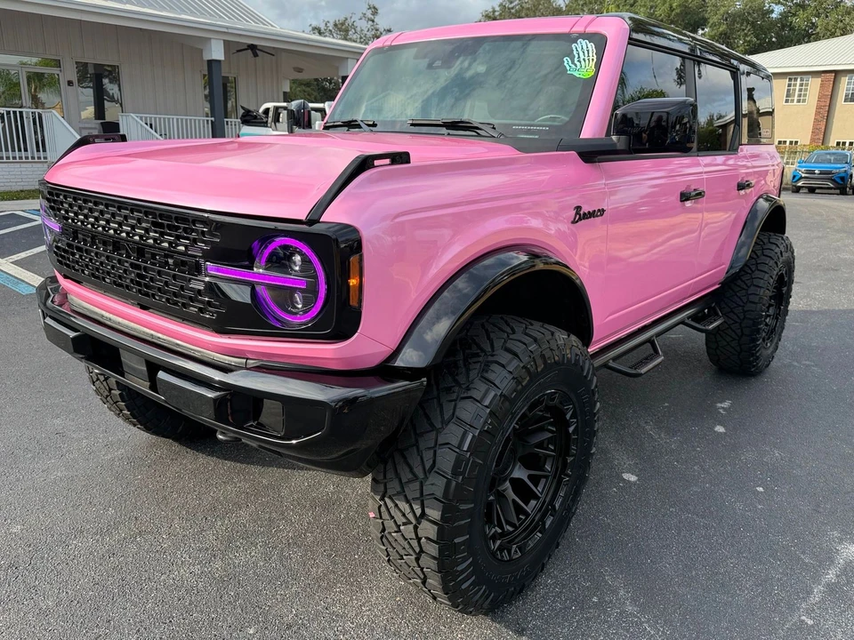 2025 Ford Bronco 6th Gen - Image 4 of 12