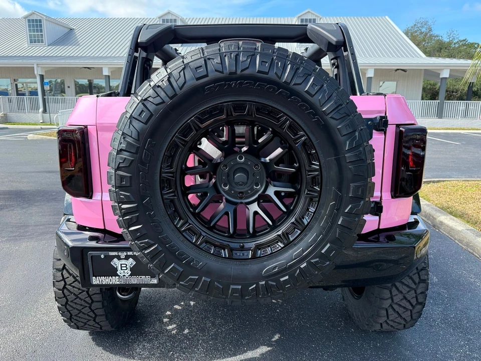 2025 Ford Bronco 6th Gen - Image 6 of 12