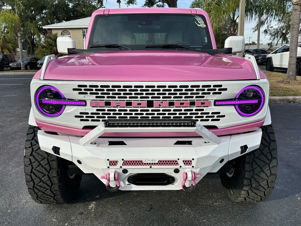 2025 Ford Bronco 6th Gen - Image 4 of 12