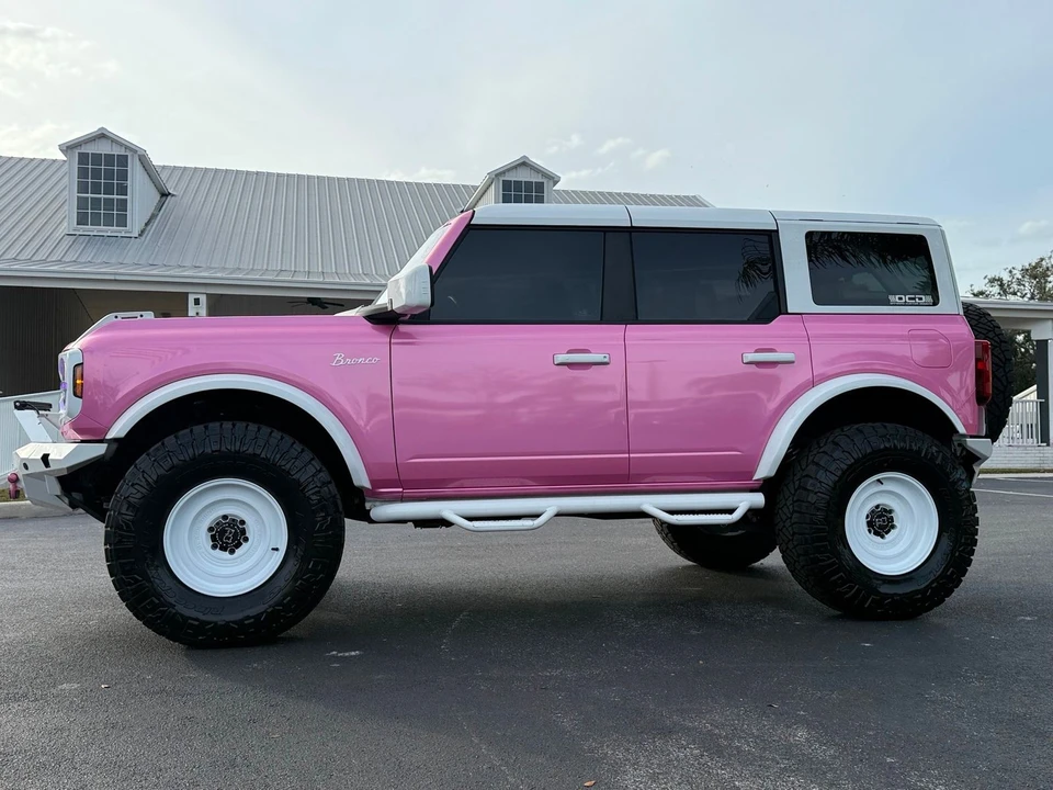 2025 Ford Bronco 6th Gen - Image 7 of 12